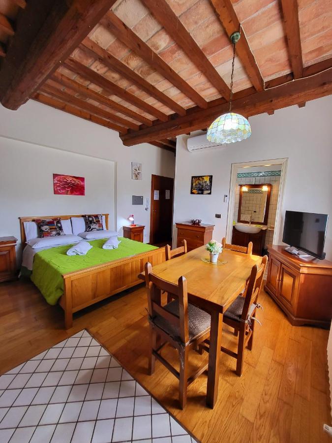 Antico Borgo *