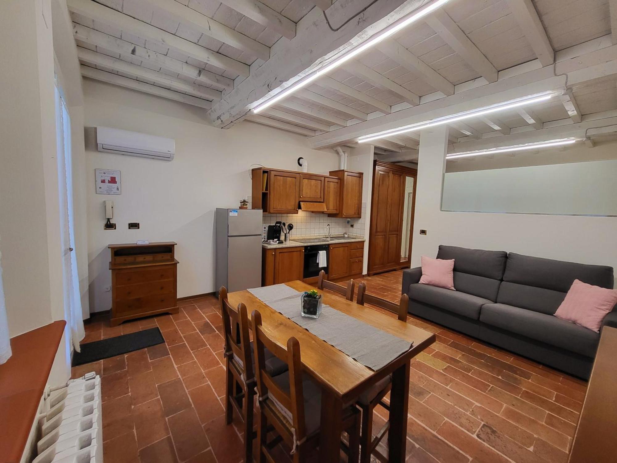 Antico Borgo Aparthotel *