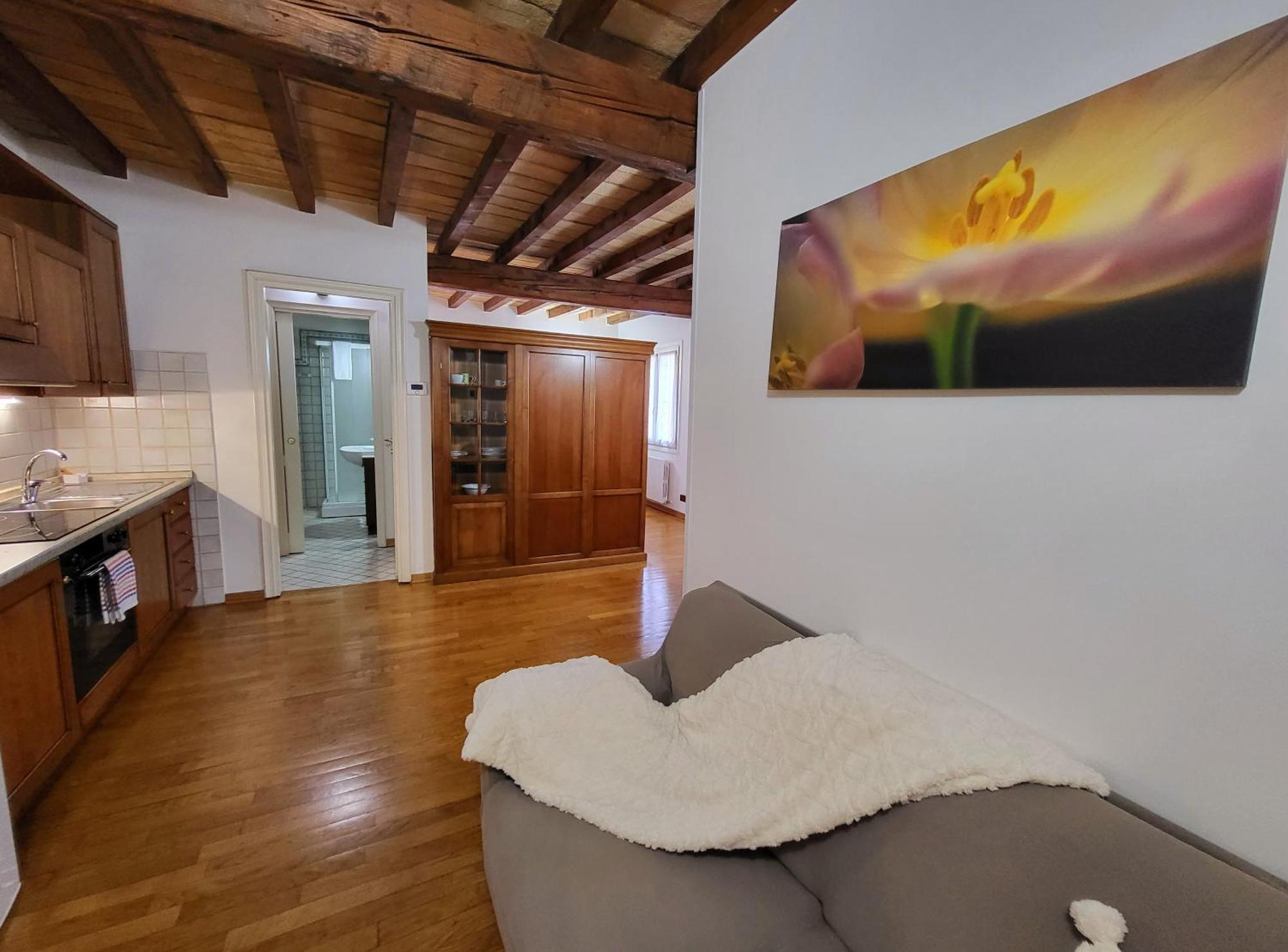 Antico Borgo *